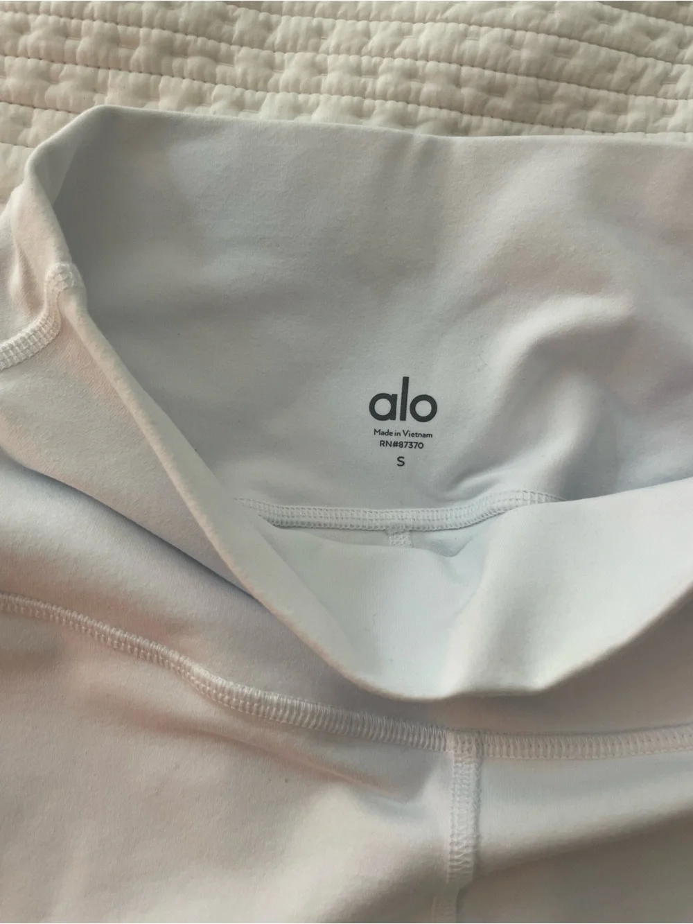 White Alo Leggings